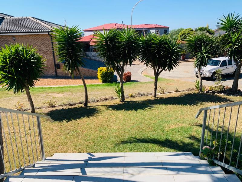 3 Bedroom Property for Sale in Wavecrest Eastern Cape